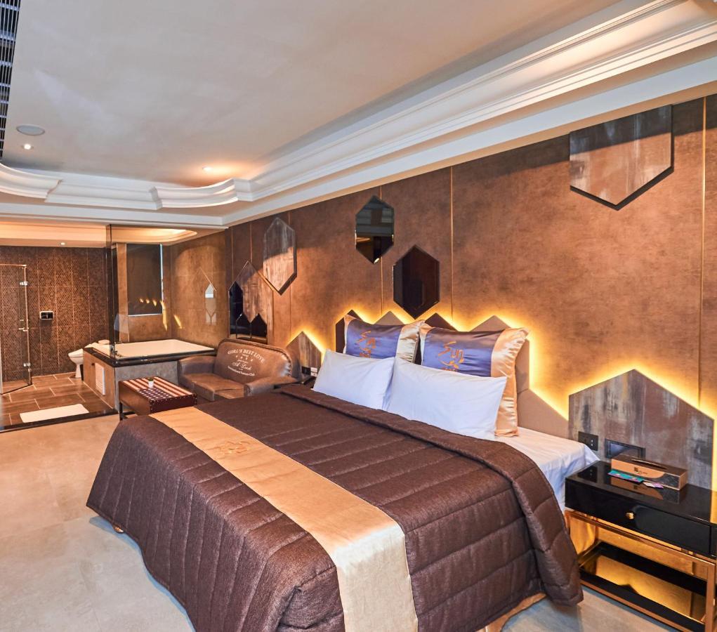 Sun Motel Kaohsziung Kültér fotó