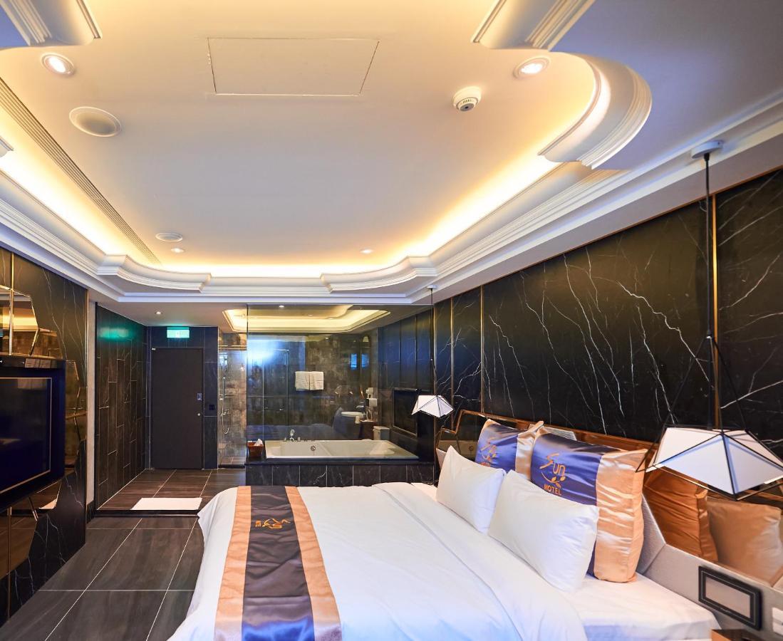 Sun Motel Kaohsziung Kültér fotó