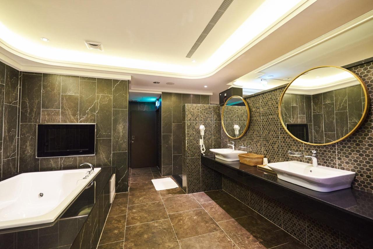 Sun Motel Kaohsziung Kültér fotó